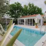 Vakantiehuis Fairy Of Velebit - Countryside House With Heated Pool & Organic Garden Near Zadar *