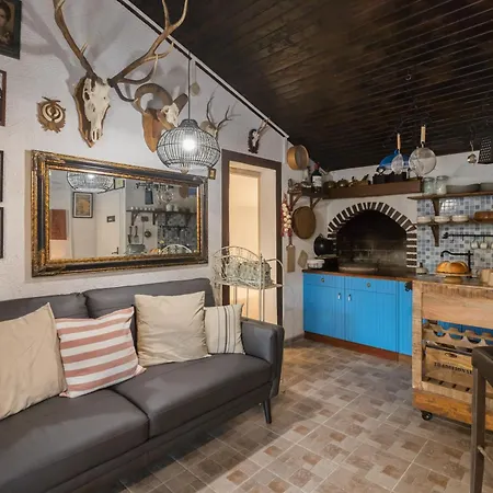 Fairy Of Velebit Unique Countryside House Casa vacanze Posedarje